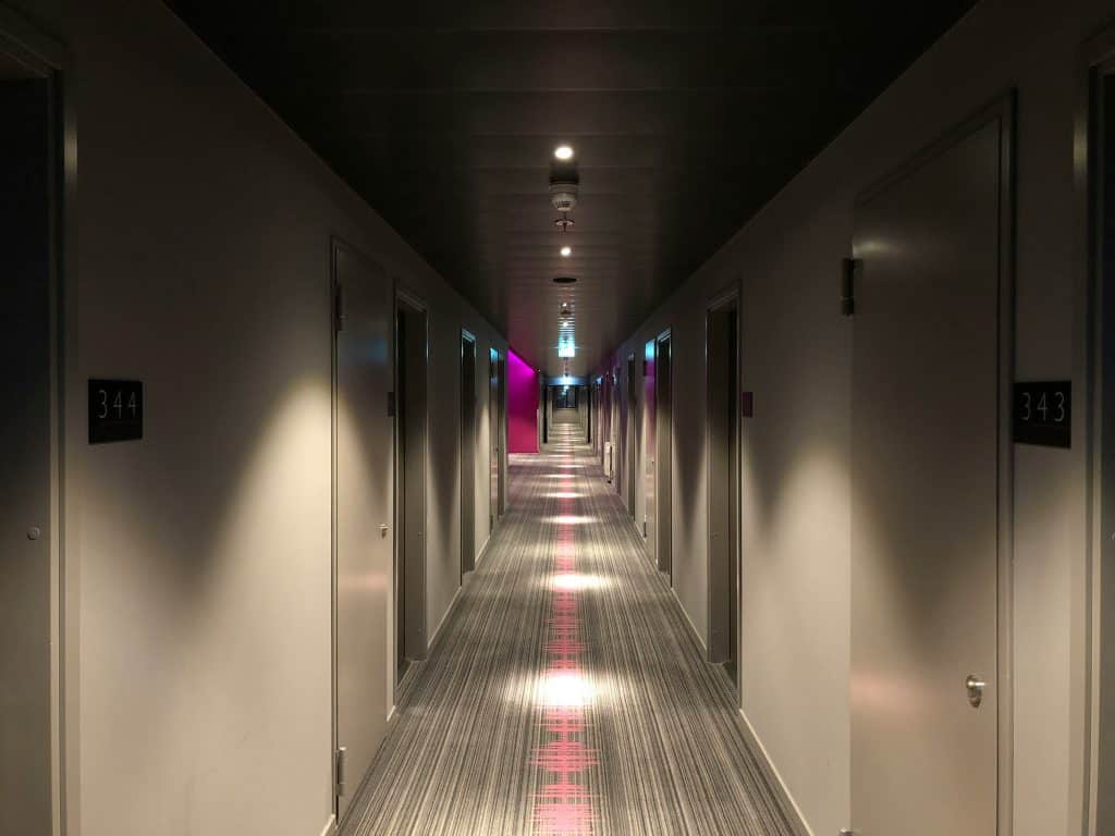 hotel corridor with fire protection from element pfp